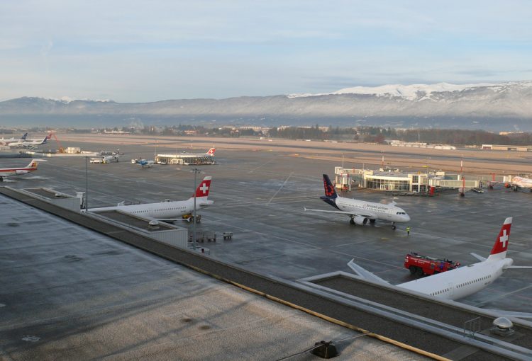 ©CHRISTIAN DUPRAZ ARCHITECTURE OFFICE_Geneva Airport Terrasse