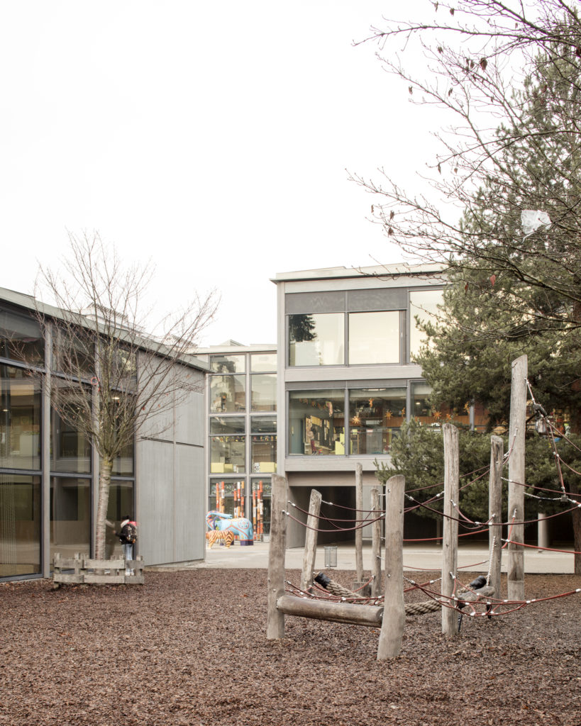 © CHRISTIAN DUPRAZ ARCHITECTECURE OFFICE © ECOLE PESCHIER © PAOLA CORSINI